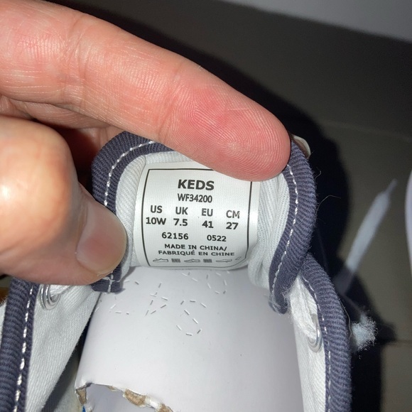 Keds Womens Navy Classic Sneakers Size 10W - Picture 8 of 11
